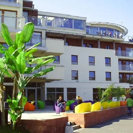 Apartamenty Vela 2Min Plaza Hryniewieckiego Wladyslawowo Exterior photo